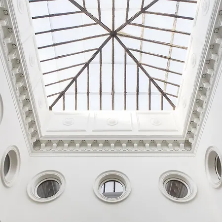 Intendance Beautiful Apartment Bordeaux