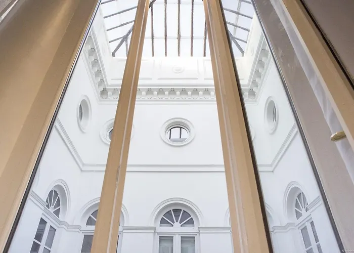 Intendance Beautiful